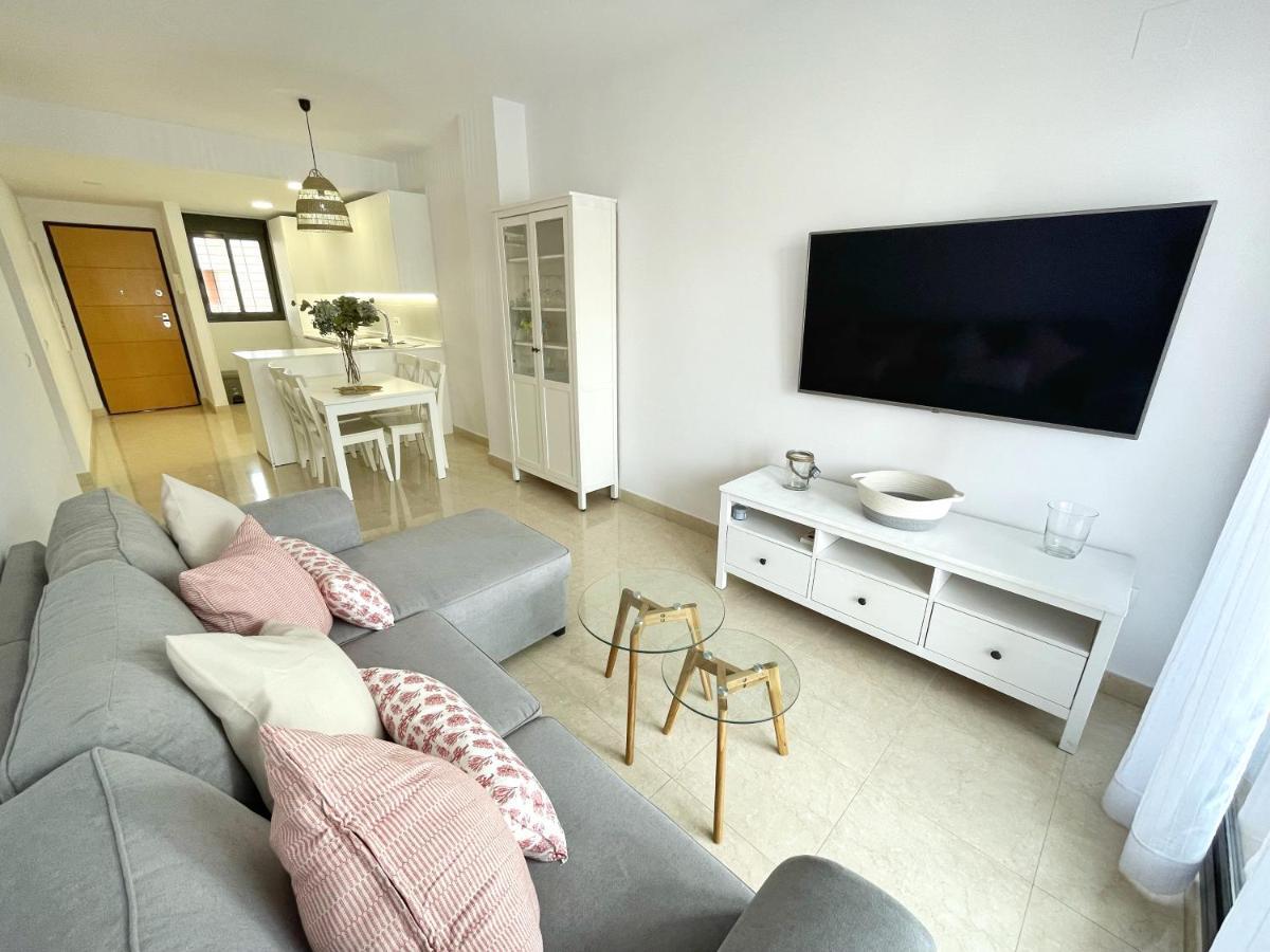 Gatu El Arrecife - Apartamento A 2 Minutos De La Playa En El Puerto De Santamaria , Preferente Mayores De 25 Anos Y Familias เอลปูแอร์โต เด ซานตามาริอา ภายนอก รูปภาพ