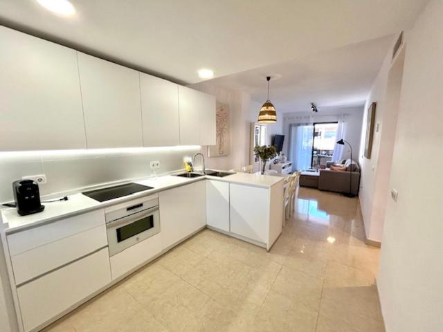 Gatu El Arrecife - Apartamento A 2 Minutos De La Playa En El Puerto De Santamaria , Preferente Mayores De 25 Anos Y Familias เอลปูแอร์โต เด ซานตามาริอา ภายนอก รูปภาพ